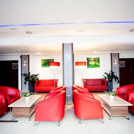 מלון Poleczki Airport ורשה