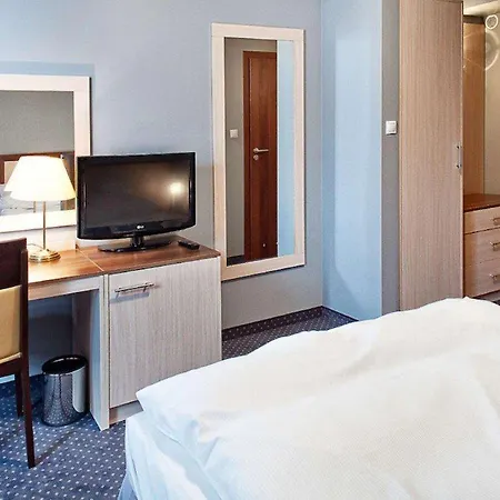 Poleczki Airport Hotel Varšava