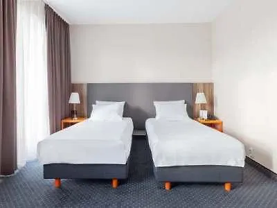 Poleczki Airport 3* Warszawa