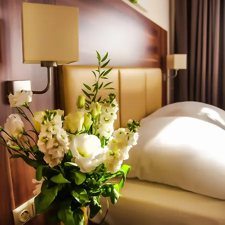 Hotel Poleczki Airport Varšava