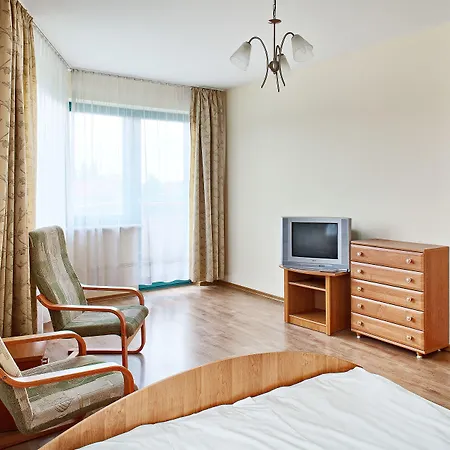 Poleczki Airport Hotel