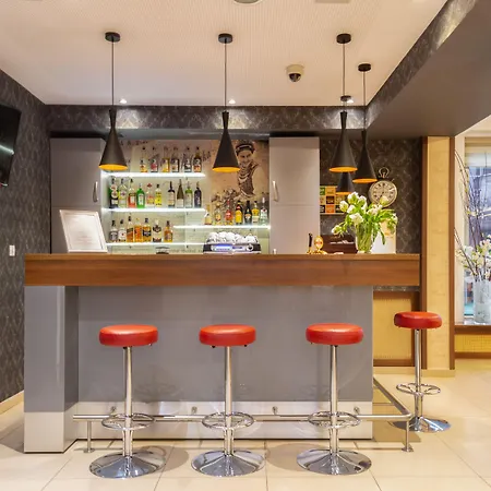 Poleczki Airport Varsovie