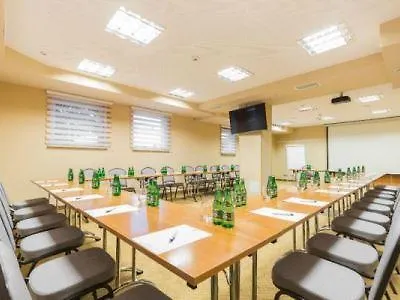 Hotel Poleczki Airport Warsaw