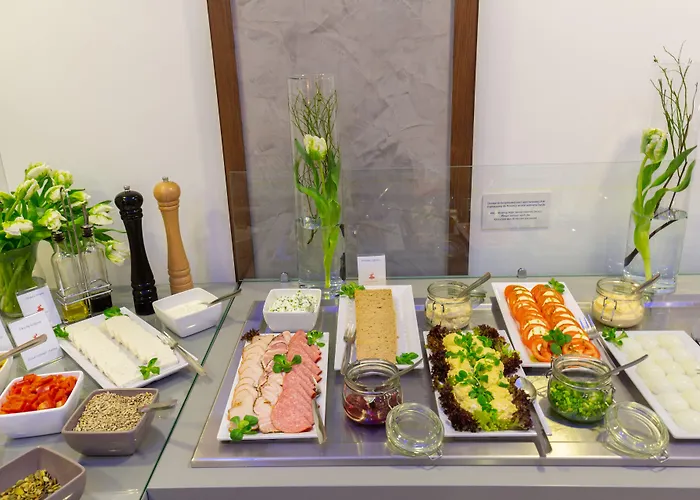 Poleczki Airport Hotel 3*